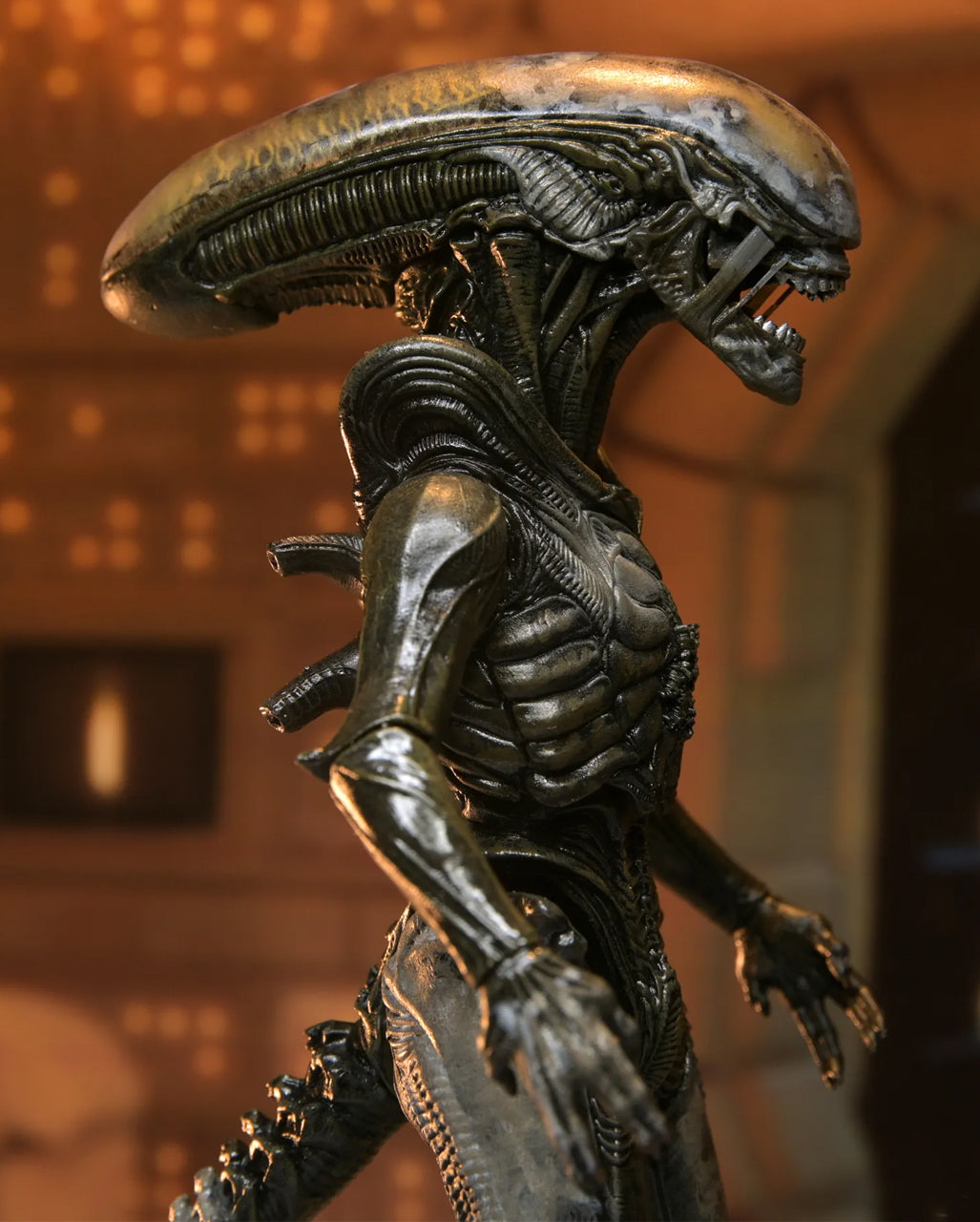 Alien Earth Wendy Xenomorph NECA Action Figure 18cm