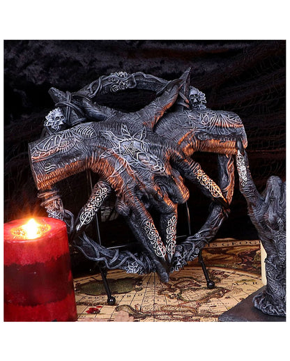 Baphomet Hände mit Pentagramm Ornament