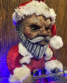 Blutige Santa Claus Friedhofs Puppe 50cm