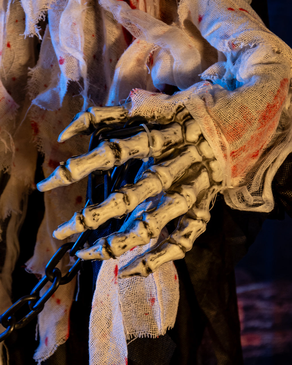 Bloody Ragged Ghost With Movement, Sound & Light Stand Figure 163cm
