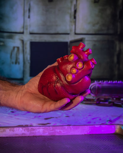 Blutiges Herz aus Latex