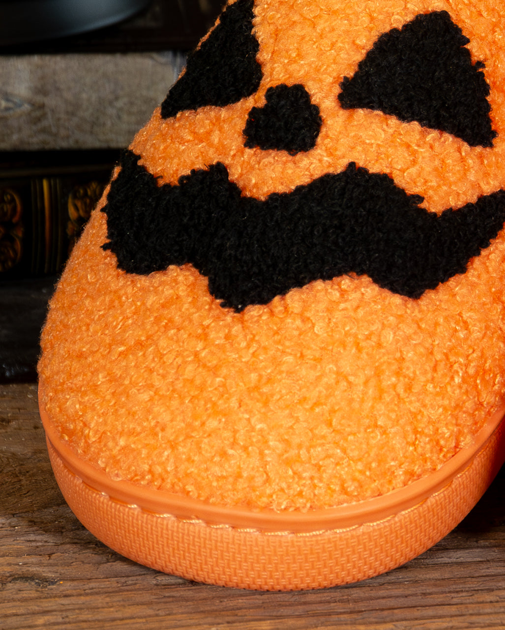 Fluffy Halloween Slippers With Pumpkin Face