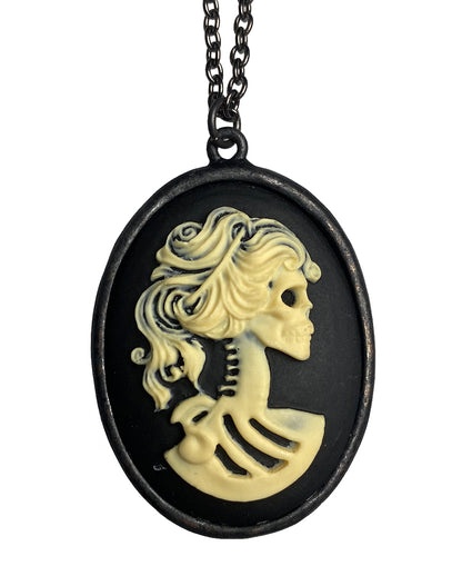 Gothic Necklace Skull Cameo Black