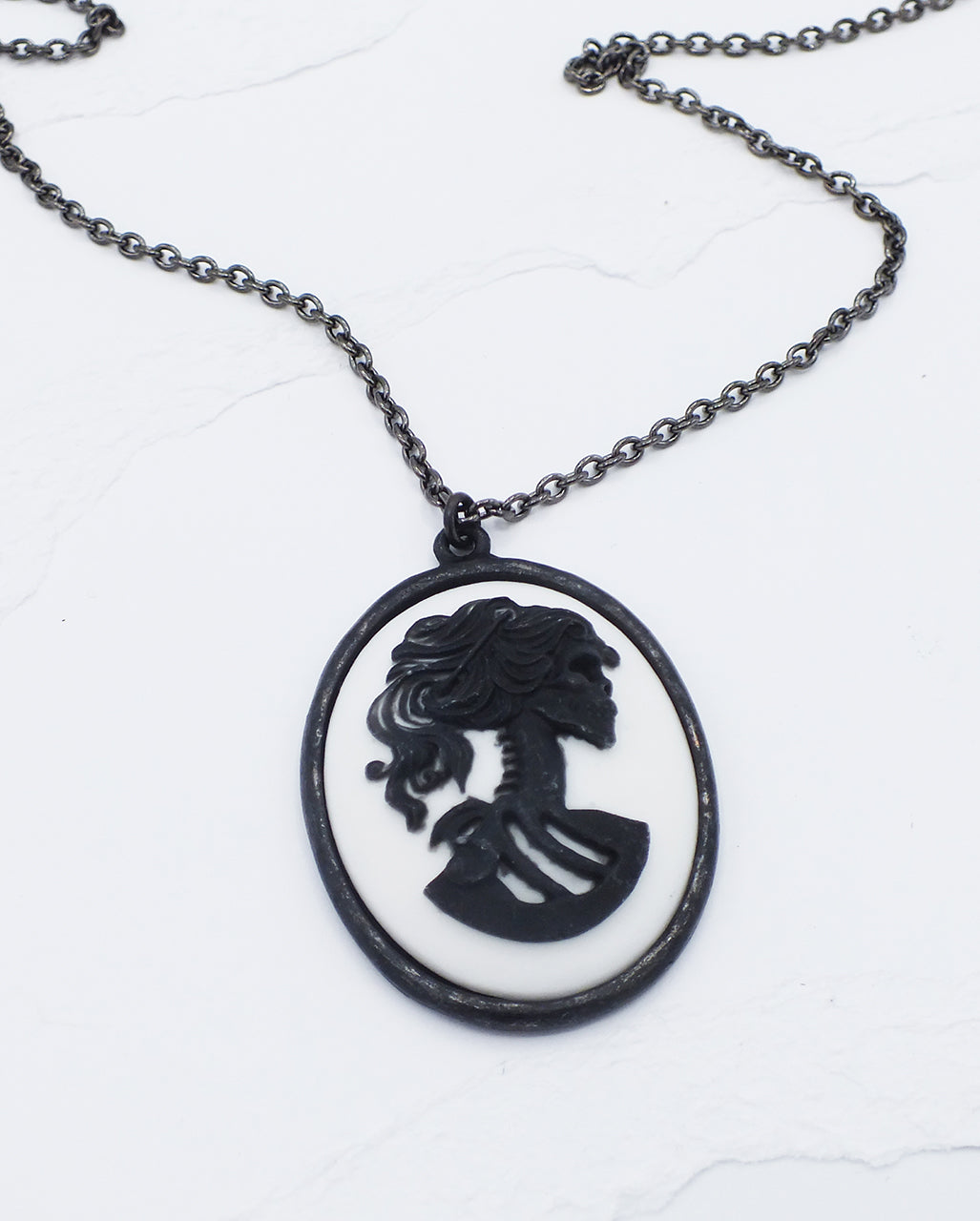 Gothic Necklace Skull Cameo