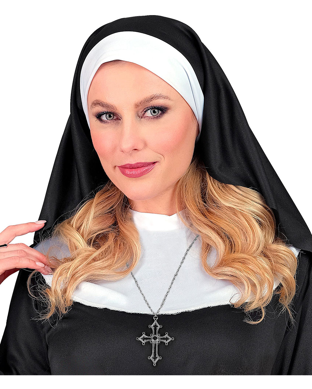 Gothic Kreuz Kette mit schwarzen Edelsteinen