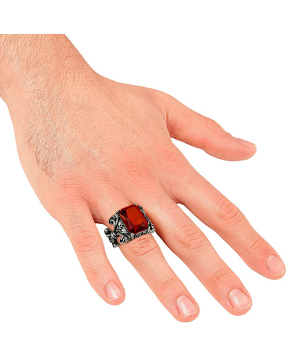 Vampir Gothic Ring mit rotem Edelstein