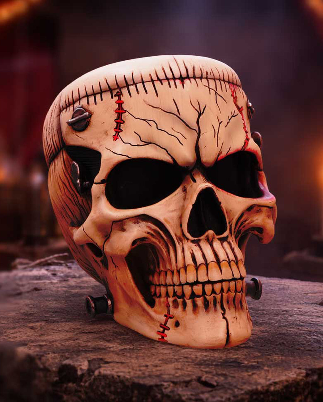 The Monster of Madness Totenschädel 15cm - Hall of Horrors