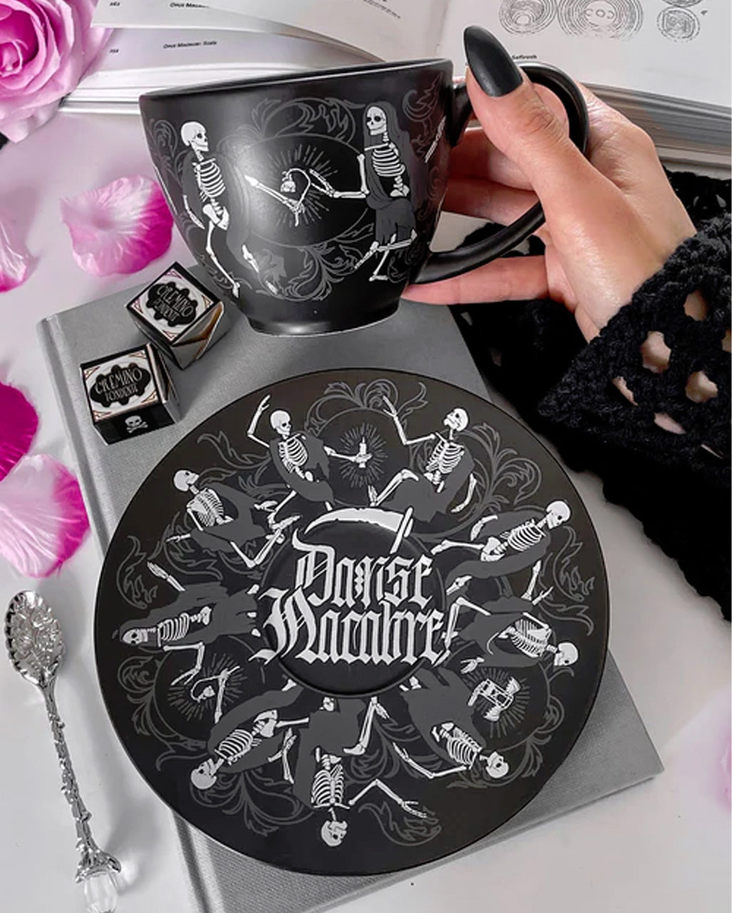 Danse Macabre Teetasse & Unterteller KILLSTAR