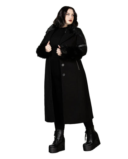 Madame Mayhem Mantel KILLSTAR