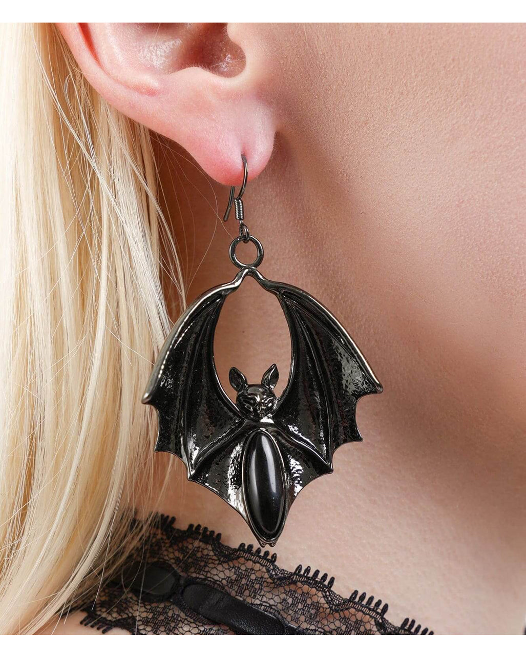 Night Embrace Ohrringe KILLSTAR