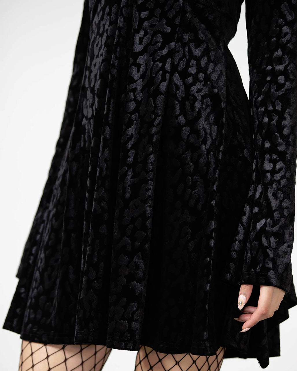 Nightcall Langarm Kleid KILLSTAR