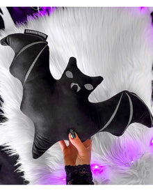 Fledermaus Kissen KILLSTAR