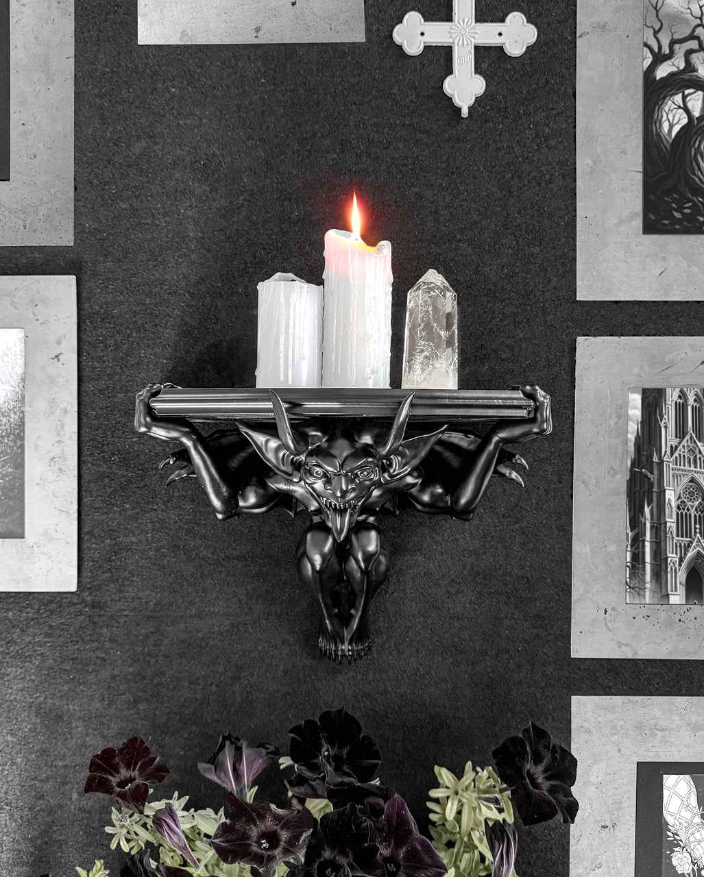 Notre Resin Wandkonsole 26cm KILLSTAR