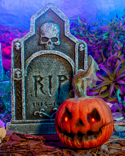 Laughing Halloween Pumpkin With Movement & Light 23cm