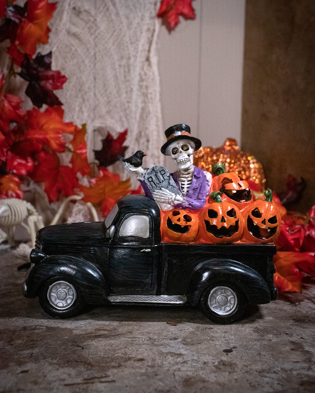 Glowing Halloween Pick Up With Skeleton 24cm