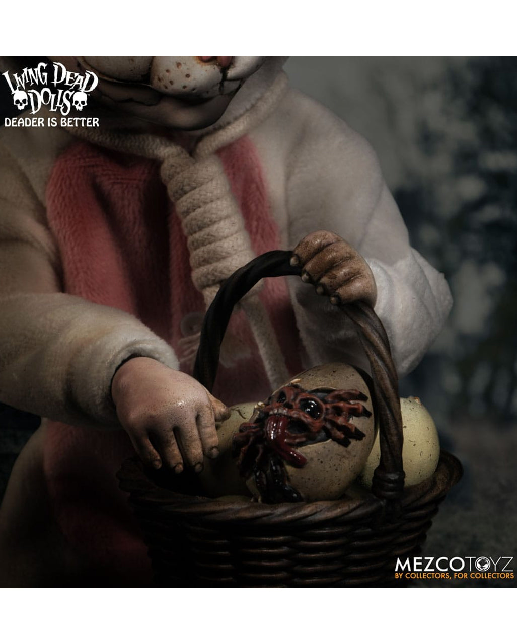 Living Dead Dolls Eggzorcist Actionfigur 25cm