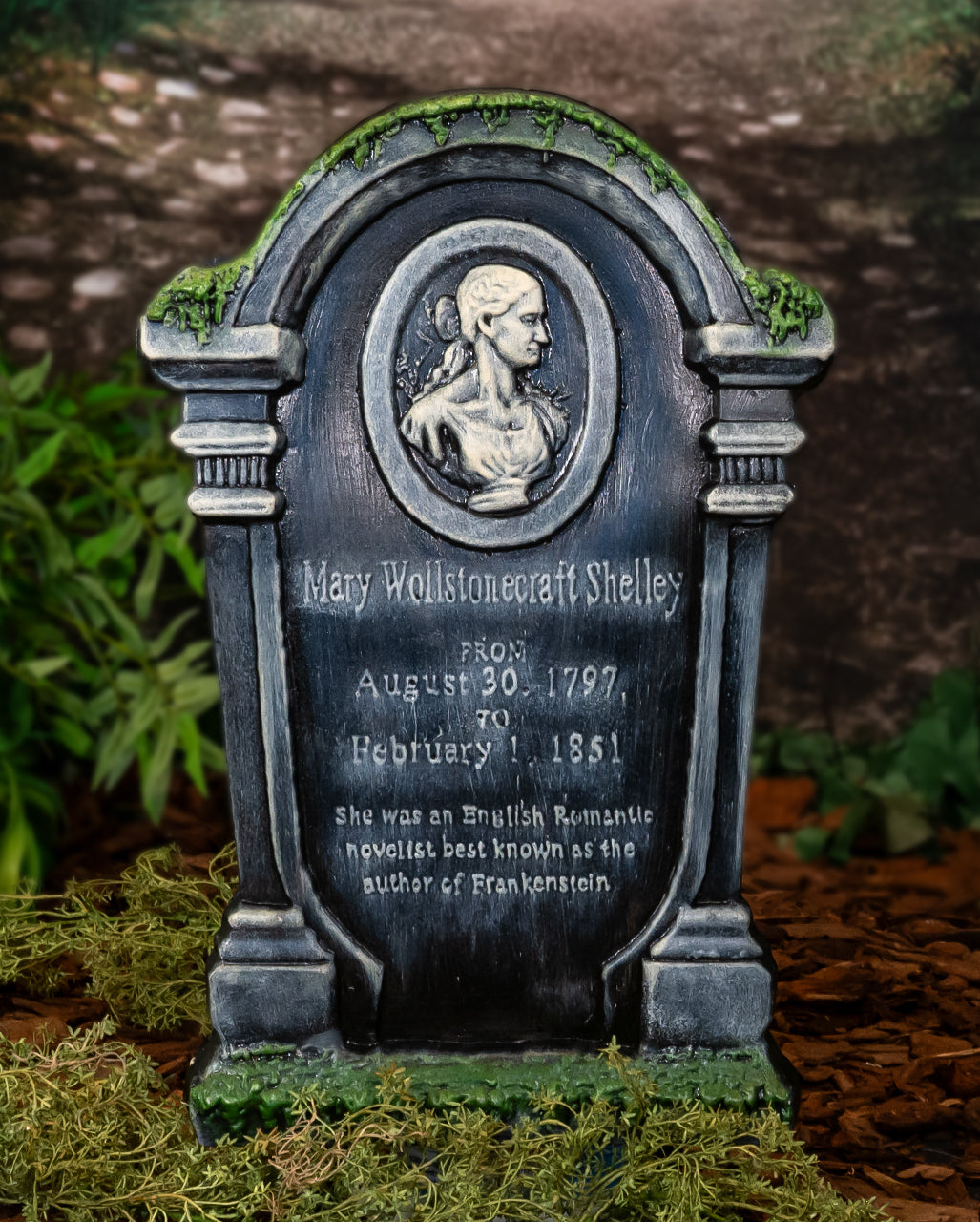 M. Shelley Halloween Grabstein mit Erdspieß 53cm