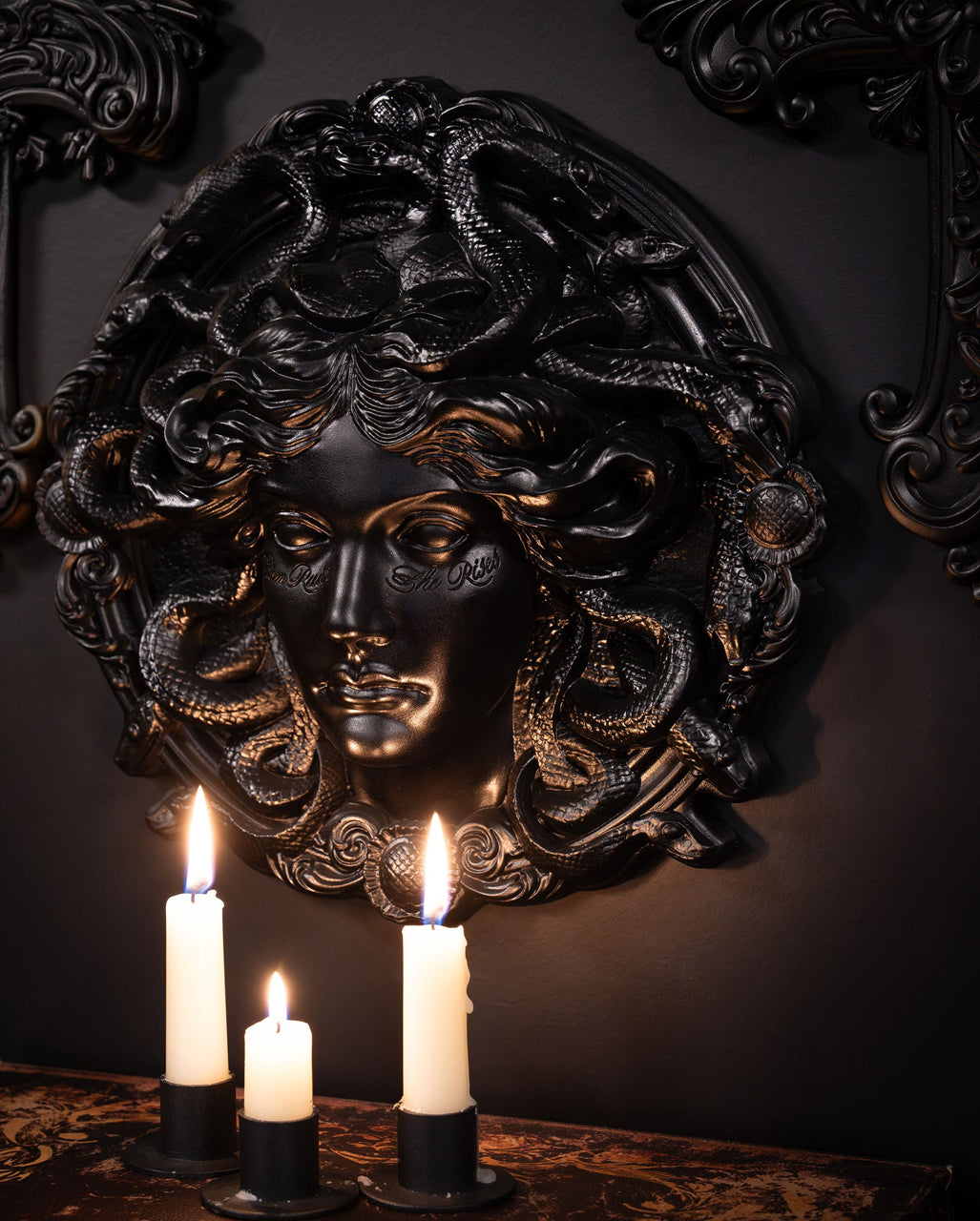 Medusa Wandskulptur Ø30cm