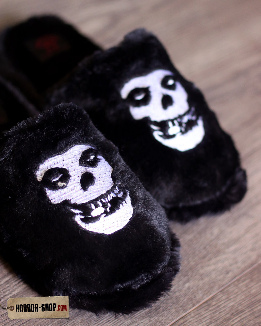 Schwarze Kreepy Kozy Misfits Plüsch Hausschuhe