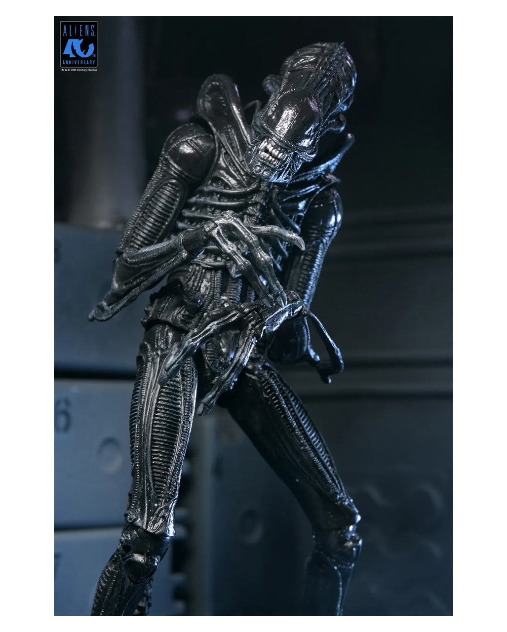 NECA Aliens 40th Anniversary Warrior Xenomorph Ultimate Action Figur 23cm