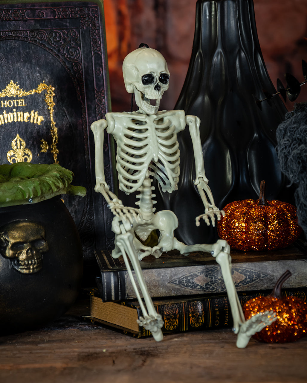 Positionierbares Halloween Skelett 36cm