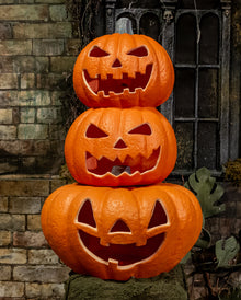 Riesiger Halloween Kürbis Turm mit Beleuchtung 70cm