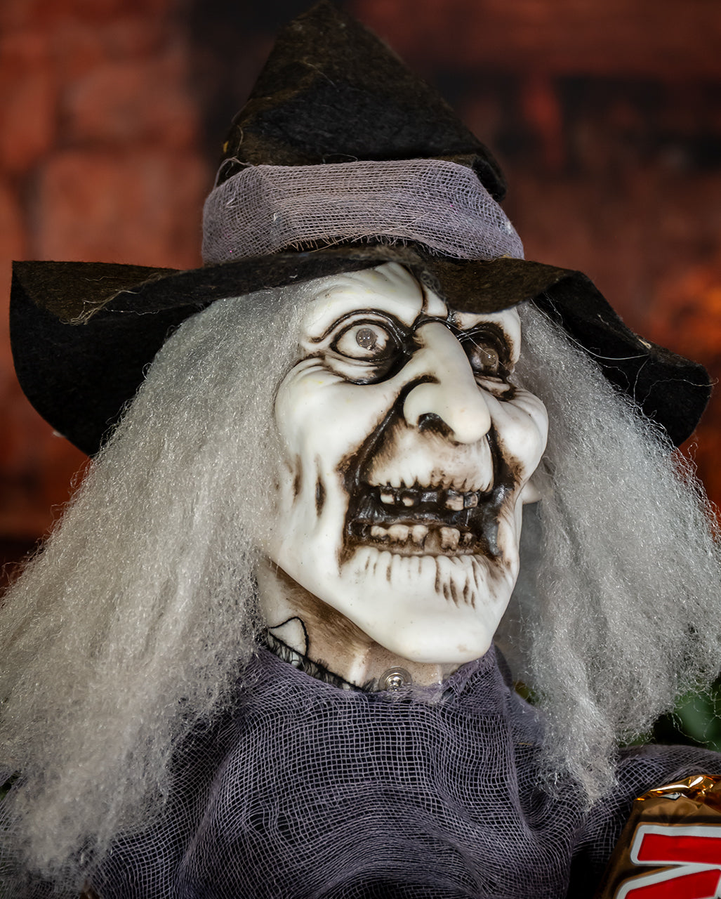 Scary Bonbonschüssel mit schnappender Hexe