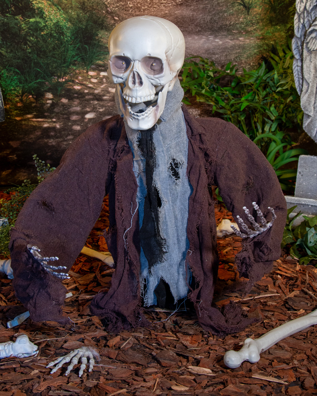 Unheimliches Friedhofs Phantom als Animatronic 70cm