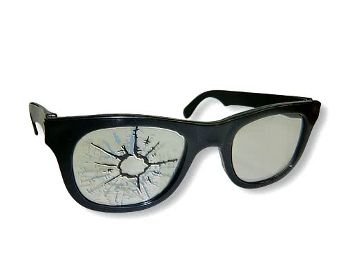 Scherzbrille mit Einschußloch