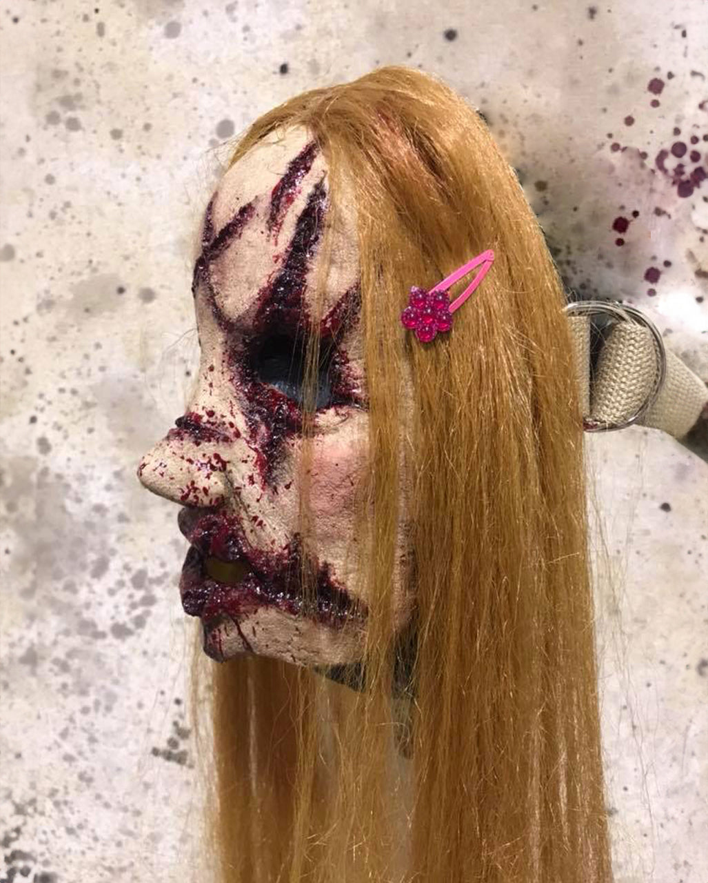 Sissy Strangers Horror Mask