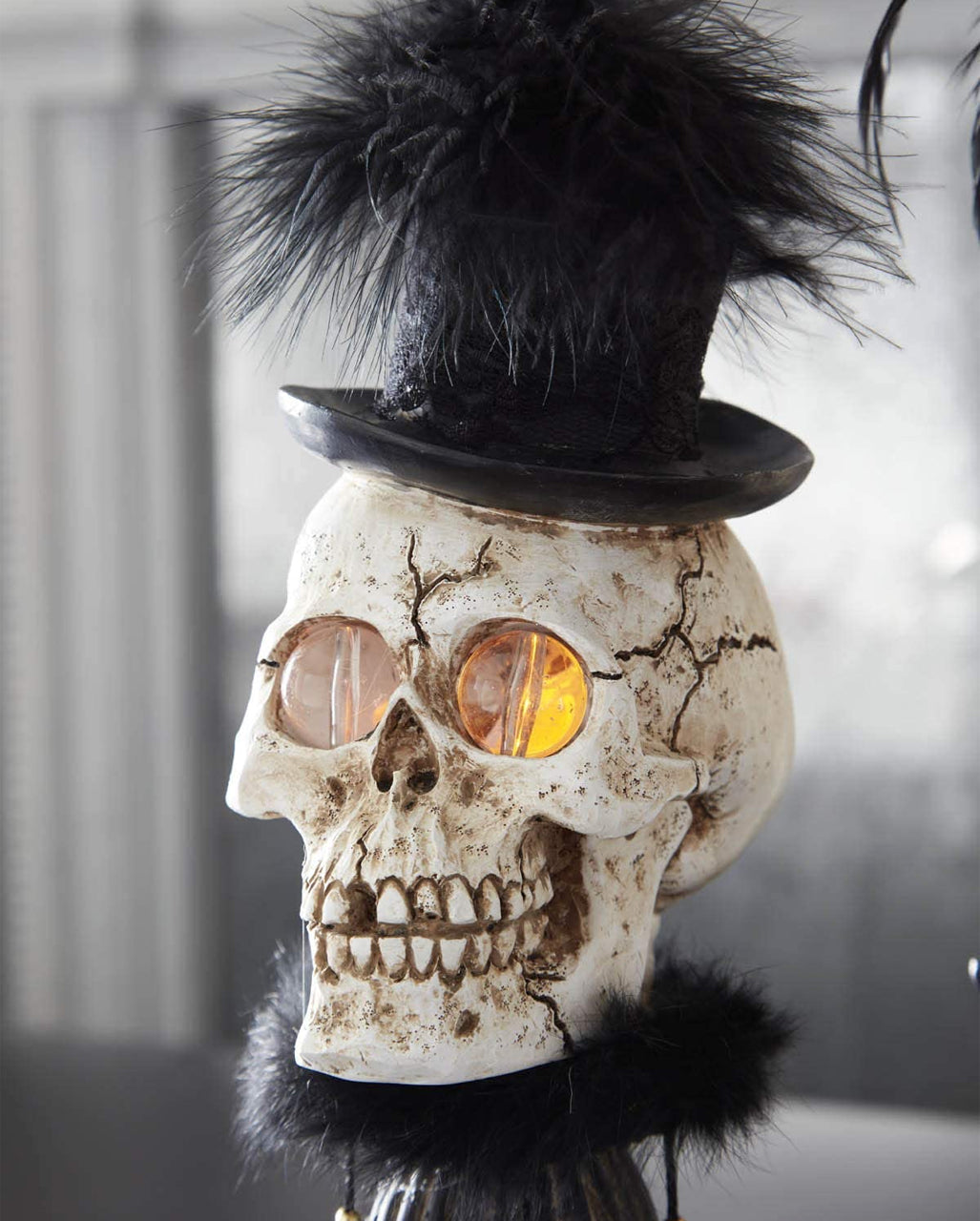 Mrs. Skelett Halloween Büste mit LED Augen 42cm