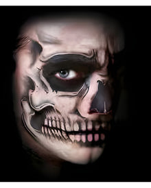 Totenkopf Gesichtstattoo