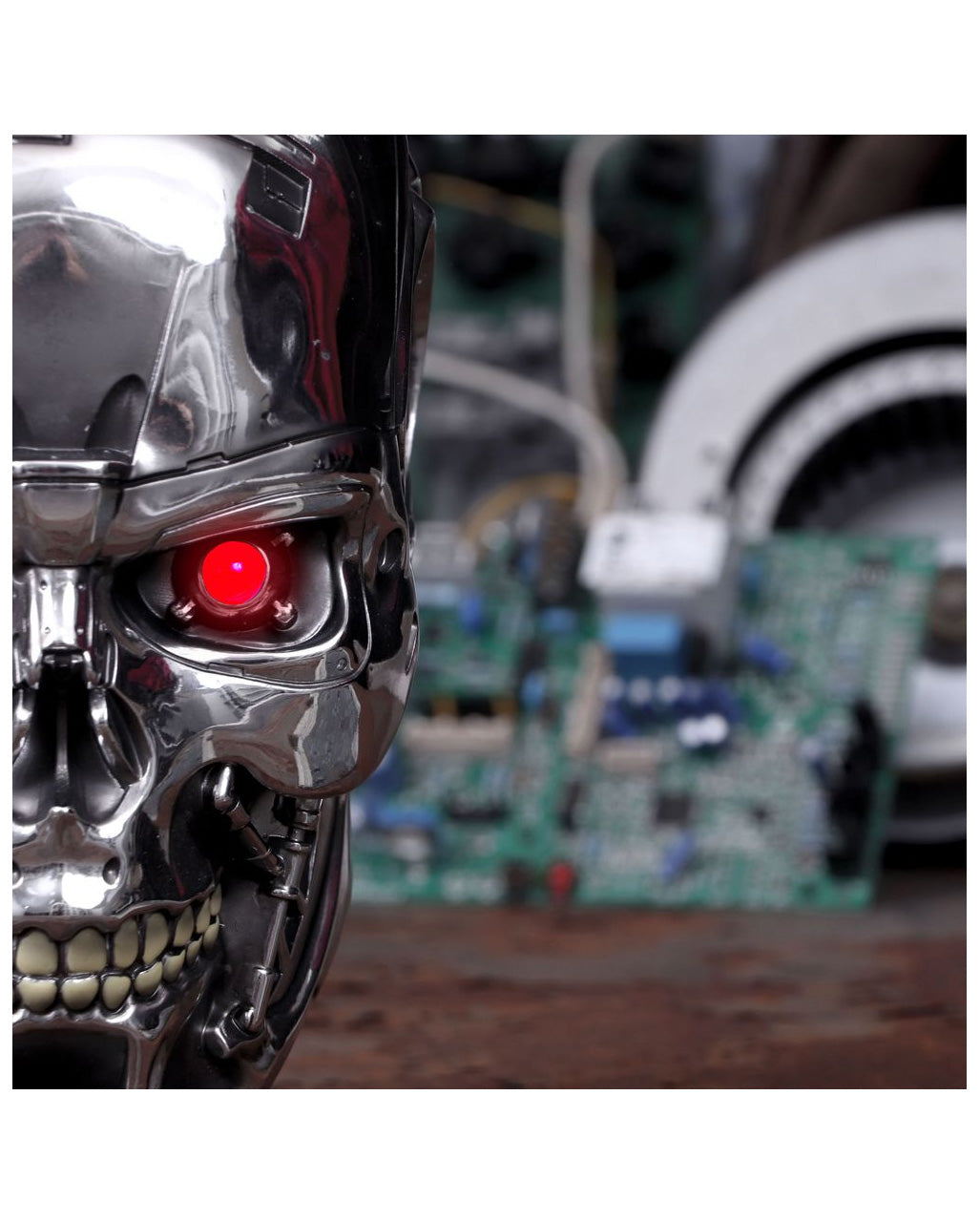 Terminator 2 T-800 Schädel Wandskulptur