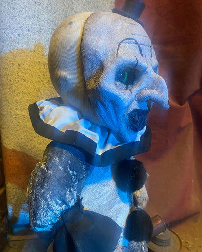 Terrifier Art The Clown Friedhofs Puppe 56cm