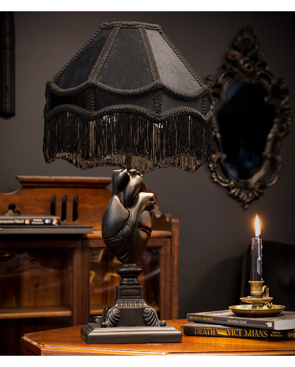 Schwarze Anatomische Herz Lampe 64cm