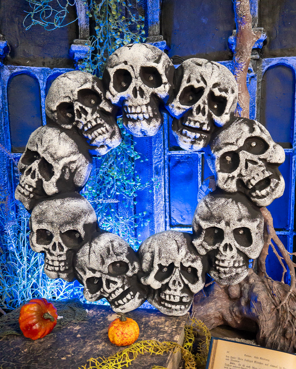 Skull Wreath With Color Changing LED Lighting 44cm Ø