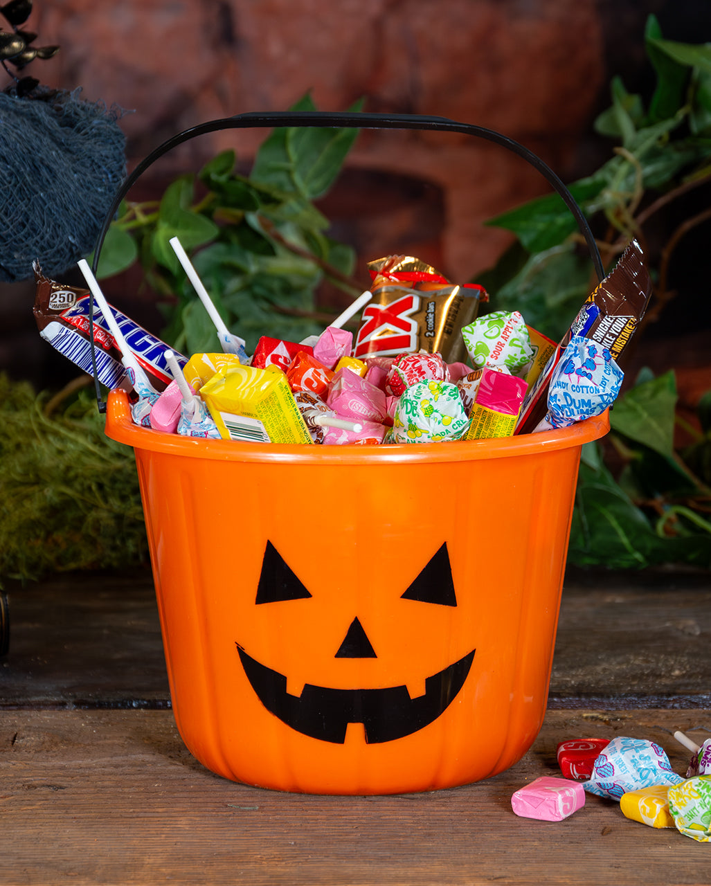 Trick or Treat Kürbis Eimer 19x14cm