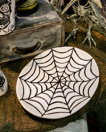 Weißer Ovaler Keramikteller mit Spinnwebe als Motiv 23cm