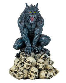 Werwolf auf Totenschädelberg Dekofigur 14cm
